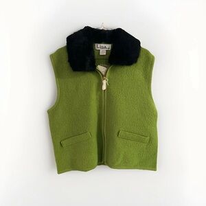 Lisa International Vest Womens Green Black FauxFur Front Zip Size L Pockets Wool